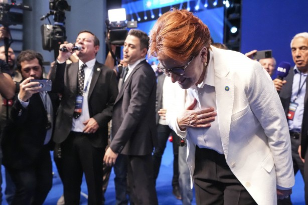 Foto - Koltuğu bırakan Akşener Kennedy'nin sözüyle veda etti 