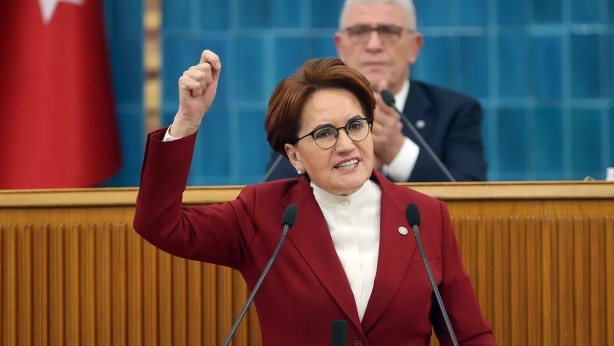Foto - Koltuğu devredip telefonu kapattı! Aradığınız Meral Akşener'e şu anda ulaşılamıyor!