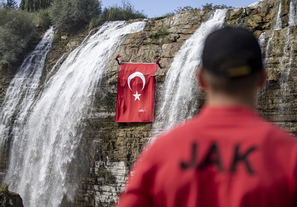 Foto - Komandolardan "Her yerdeyiz" mesajı