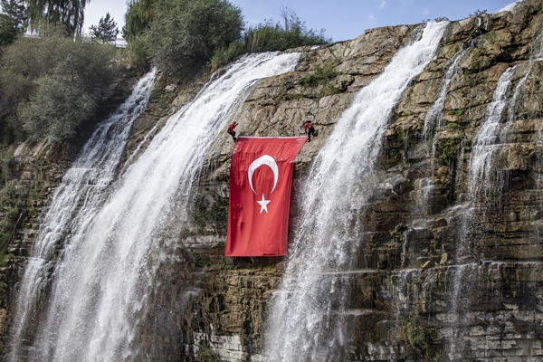 Foto - Komandolardan "Her yerdeyiz" mesajı