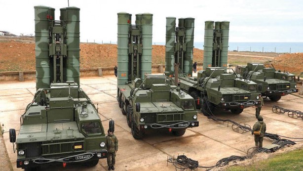 Komşu, ABD'yi tehdit etti: Patriot kurulmazsa S-400 alacağız