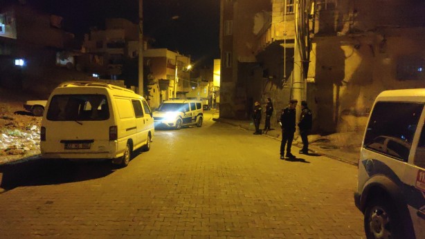 Komşu kavgasında kan aktı: Ölü ve yaralılar var