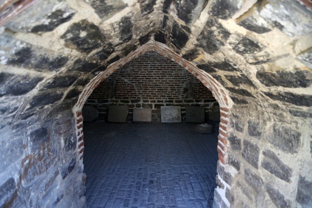 Foto - Komşu ülkede Büyük Selçuklu izi! Görenler hayrete düştü! Ateş tapınağı…