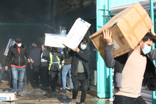 Foto - Komşu ülkede feci yangın