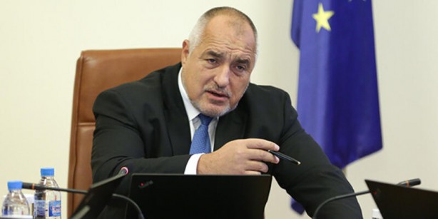 Foto - Komşuda koronavirüs depremi! Başbakan ile bakan birbirine girdi