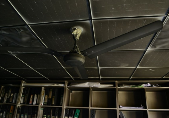 Foto - Komşuda ortalık karıştı! Hükümet binaları ateşe verildi