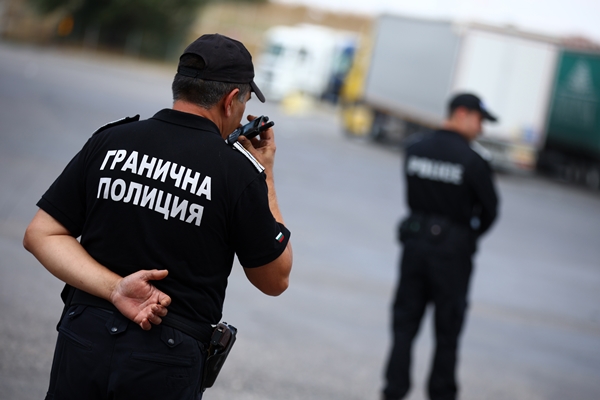 Foto - Komşudan flaş açıklama: Türkiye sınırındaki sorun çözüldü