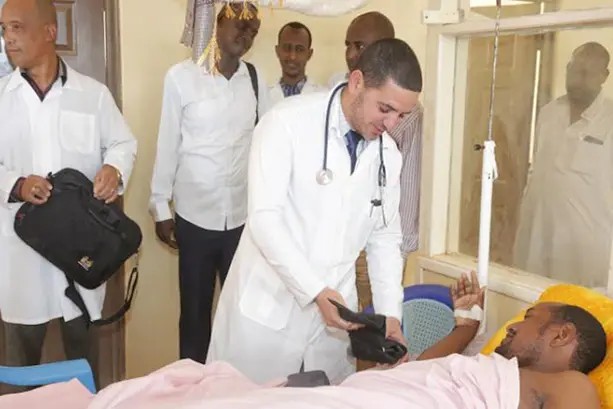 Foto - Komünizm ile yönetilen Küba'da bir aylık doktor maaşıyla bakın neler alınıyor! Bizim solcular şok geçirecek