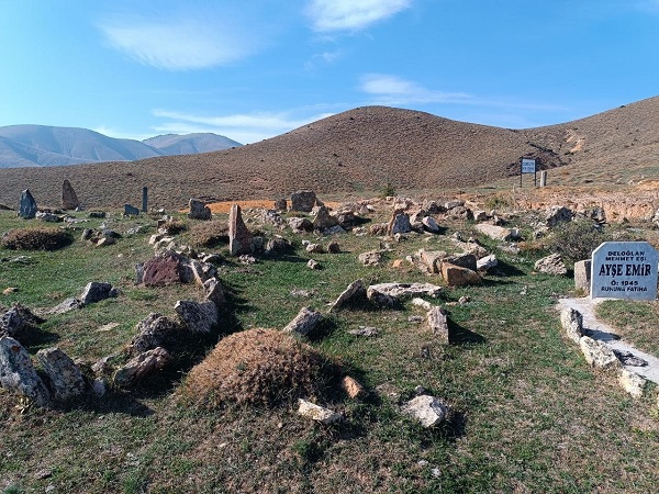Konargöçerlerin kabristanı yürekleri yakıyor! 