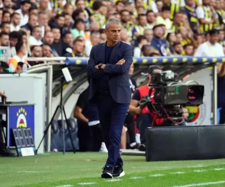 Foto - Konferans liginden itibaren her şey değişecek! Resmen oyuncu fışkırıyor… Yine de O yıldıza kafayı taktı!