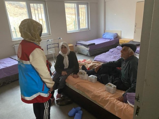 Konteyner kentte mevlit programı düzenledi