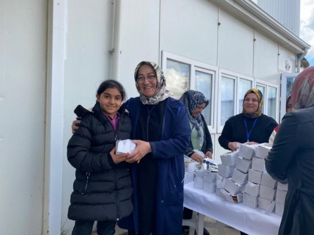 Foto - Konteyner kentte mevlit programı düzenledi