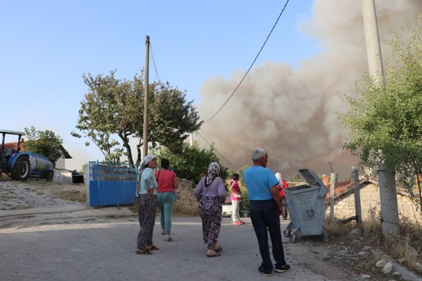 Foto - Kontrol altına alınmıştı! Alevler tekrar yükseldi
