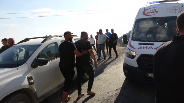 Foto - Kontrolden çıkan hafif ticari araç takla