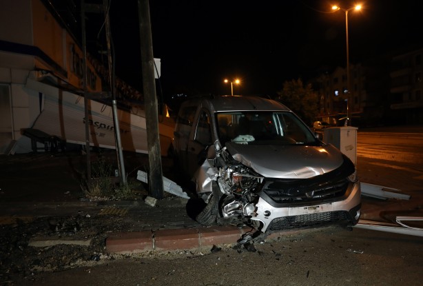 Kontrolden çıktı, mağazaya girdi