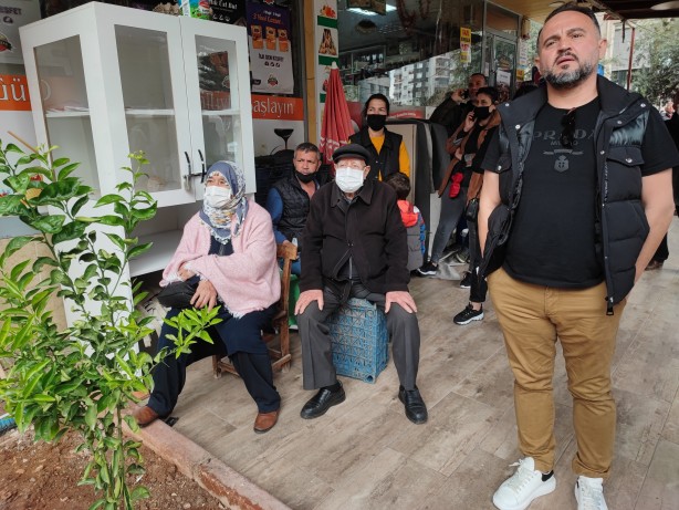 Foto - Kontrollü yıkımı film izler gibi izlediler