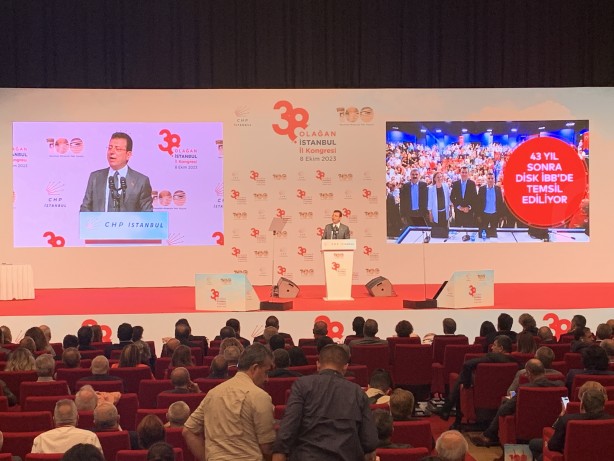 Foto - Konuşması bu sloganlarla kesildi! Kongrede bir şok da İmamoğlu'na