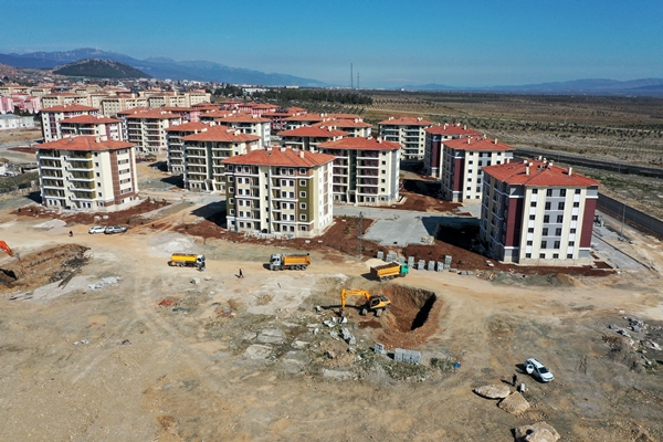 Foto - Konutlar için ilk kazma vuruldu: 7 ayda tamamlanacak!