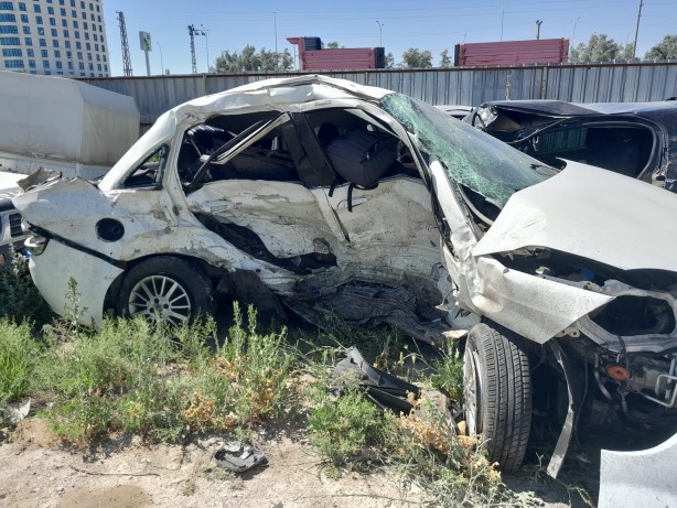 Foto - Konya’da 2 otomobil çarpıştı: 4 ölü, 2 çocuk yaralı