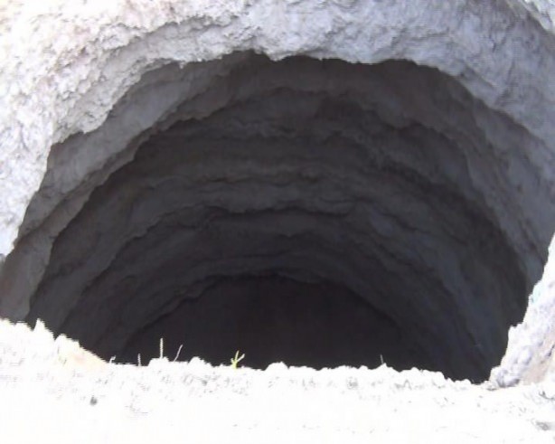 Foto - Konya'da bir obruk daha oluştu