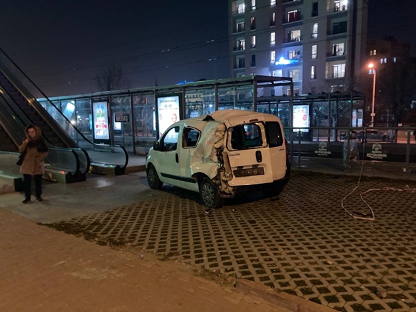 Foto - Konya'da feci kaza: Çok sayıda yaralı var
