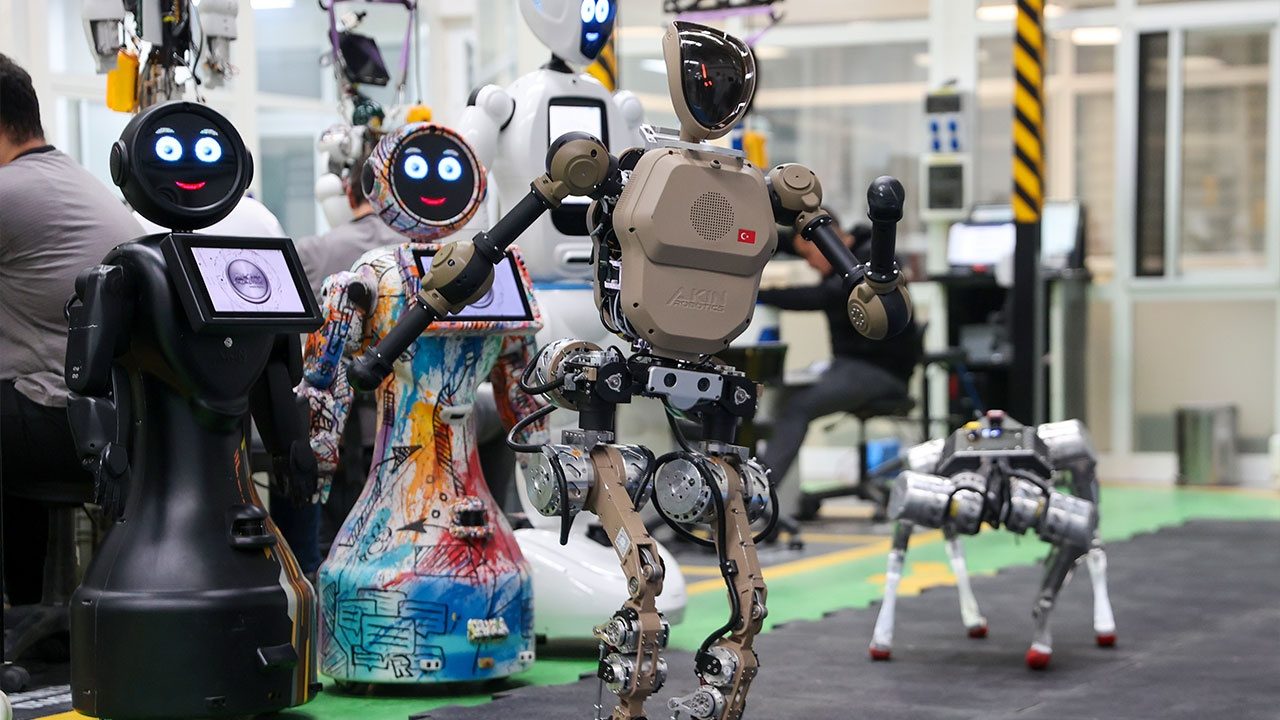 Foto - Konya'da geliştirildi! İnsansı robotun seri üretimi başladı