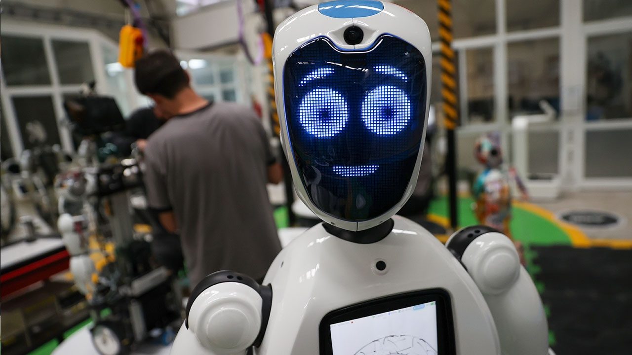 Foto - Konya'da geliştirildi! İnsansı robotun seri üretimi başladı