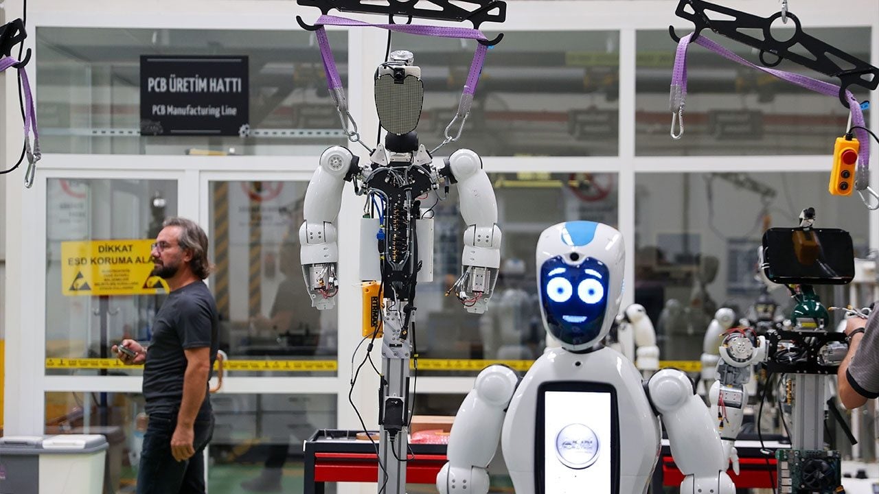 Foto - Konya'da geliştirildi! İnsansı robotun seri üretimi başladı