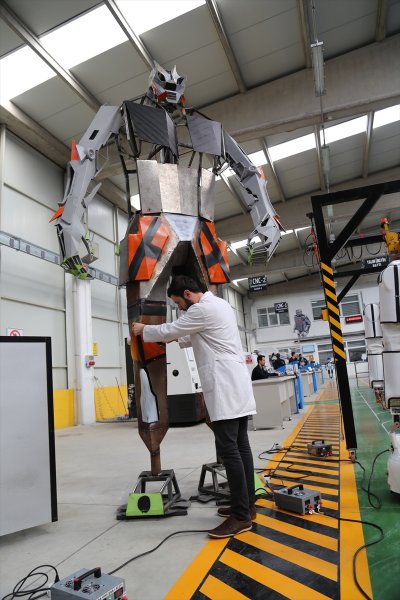 Foto - Konya'da kışla nöbetleri için robot yapıldı