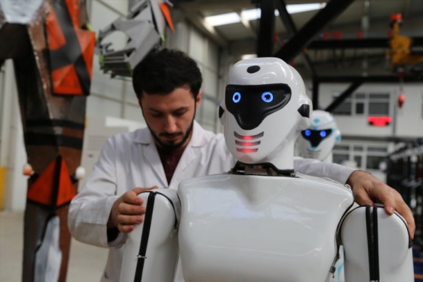 Foto - Konya'da kışla nöbetleri için robot yapıldı