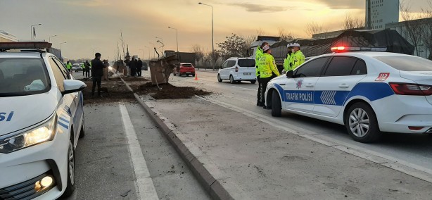 Foto - Konya'da yürekler ağza geldi: 15 kişi yaralandı