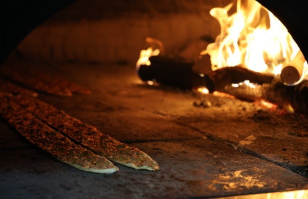 Konya'nın 800 yıllık eşsiz lezzeti: Etliekmek