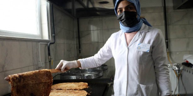 Foto - Kooperatifle güçlerini birleştiren kadınlar yöresel ürünlere değer katıyor