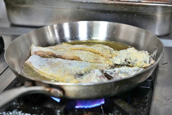 Foto - Köpekbalıkları bile yanına yanaşamıyor! Kilosu 699 liradan servis ediliyor