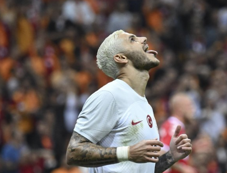 Foto - Kopenhag maçına saatler kala bomba gelişme... Okan Buruk istedi, yönetim tamam dedi!