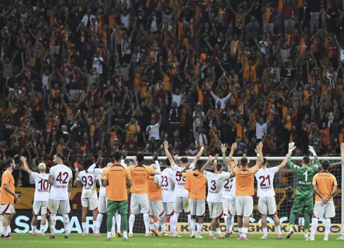 Foto - Kopenhag maçına saatler kala bomba gelişme... Okan Buruk istedi, yönetim tamam dedi!