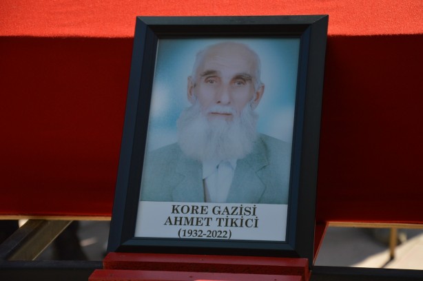 Kore Gazisi son yolculuğuna uğurlandı