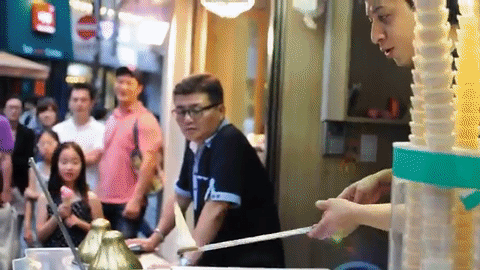 Korelilerin Maraş dondurmasıyla imtihanı