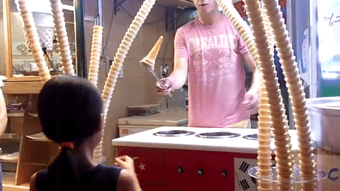 Foto - Korelilerin Maraş dondurmasıyla imtihanı