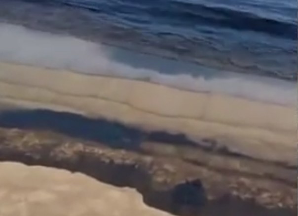 Foto - Körfez ülkesinin başı dertte: Bütün plajlar boş kaldı!