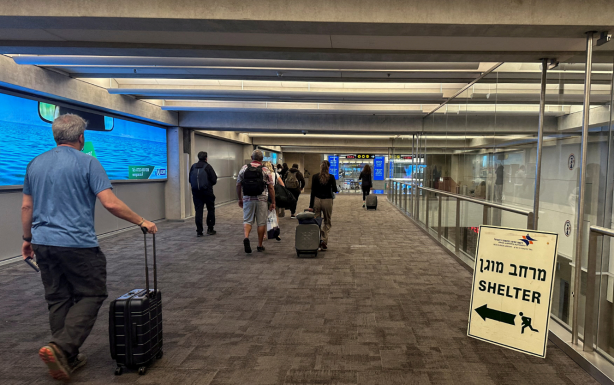 Foto - Korkak İsrailliler kaçacak delik arıyor! Dikkat edin de Türkiye'ye gelmesinler