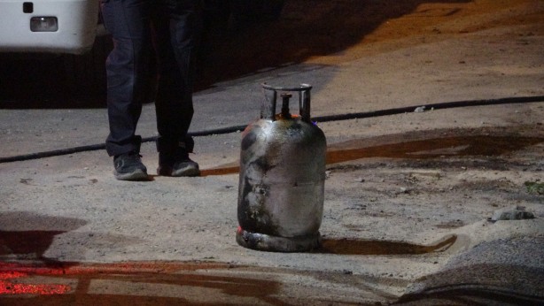 Foto - Korku dolu anlar! Mutfak tüpü bomba gibi patladı