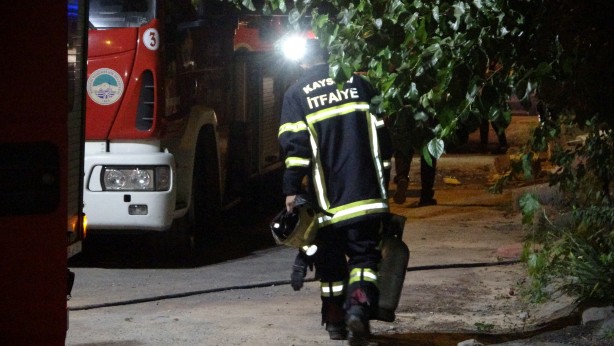 Foto - Korku dolu anlar! Mutfak tüpü bomba gibi patladı