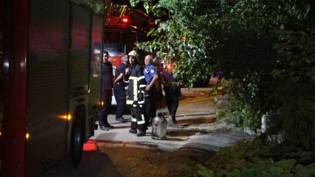 Foto - Korku dolu anlar! Mutfak tüpü bomba gibi patladı