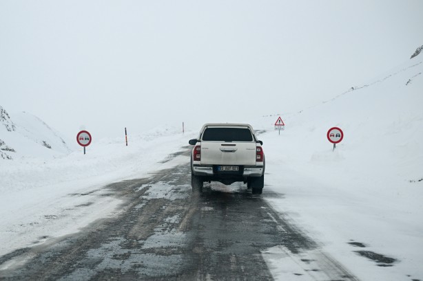 Foto - Korku filminden çıkmış gibi sahneler…. Bu kez ses O ilimizden geldi! Böyle yapıyorlar işte… 