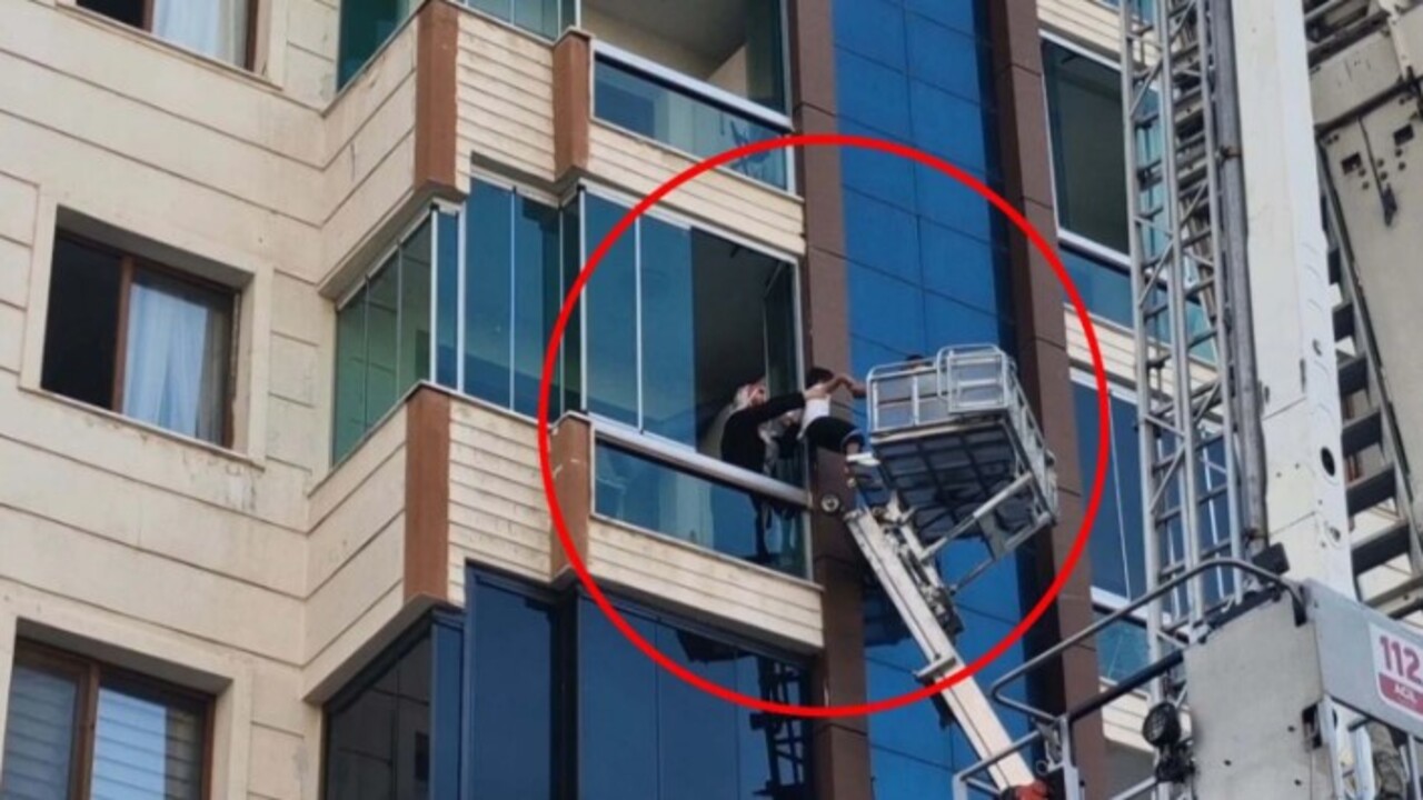 Foto - Korkunç faciada onlarca kişiyi kurtardı! ‘Hayatımda böyle bir şey görmedim'