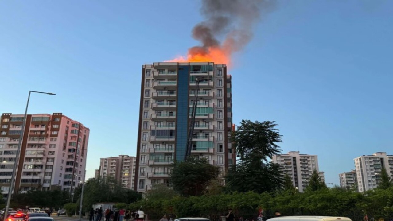 Foto - Korkunç faciada onlarca kişiyi kurtardı! ‘Hayatımda böyle bir şey görmedim'