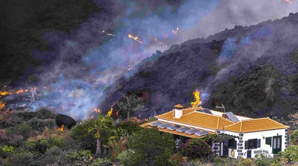 Foto - Şehir yok oldu, korkunç görüntüler! Felaket bölgesi ilan edildi