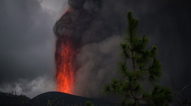 Foto - Şehir yok oldu, korkunç görüntüler! Felaket bölgesi ilan edildi