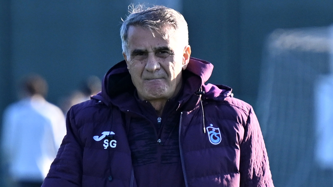 Foto - Korkunç iddia! Yok böyle bir yorum: Yer yerinden oynar şimdiden söyleyelim! Şenol Güneş'in emeli kovulmak! 